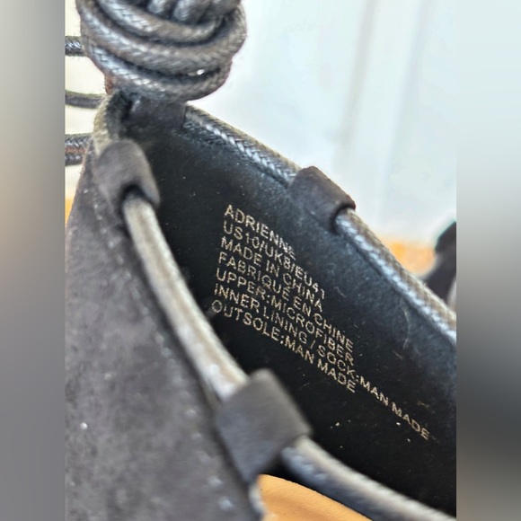 NWT Shoe Dazzle Lace Up Pointed Toe Pumps in Black - Picture 15 of 15